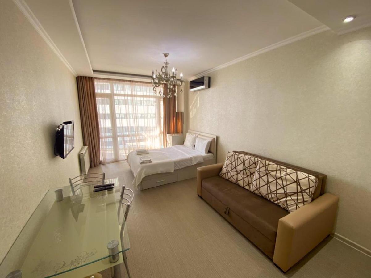 Cozy Studio Apartment-Sea View Batumi Exterior photo